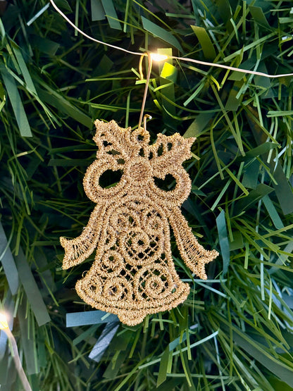 Holiday Edit – Freestanding Lace Ornament “Bell” (White / Gold / Silver / Colourful)