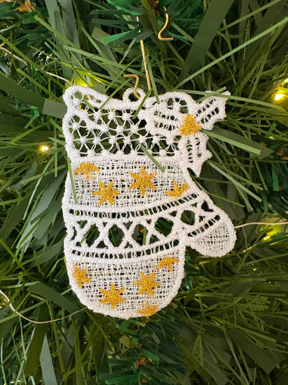 Set of 10 Machine-Embroidered Christmas Ornaments – White & Gold Lace Decorations