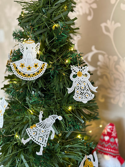 Set of 10 Machine-Embroidered Christmas Ornaments – White & Gold Lace Decorations