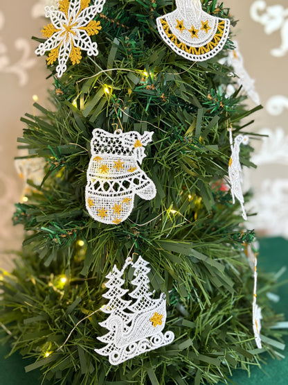 Set of 10 Machine-Embroidered Christmas Ornaments – White & Gold Lace Decorations