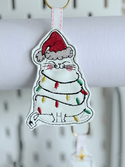 Embroidered Christmas Pet Keychains – Handmade Cats & Dogs Wrapped in Holiday Lights